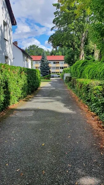 Gemütliche, helle 1-Zimmer-Wohnung / Balkon /  EBK in Lankwitz — photo 1